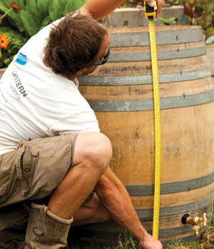 Build-a-rainwater-system-Step-1b-300-x-350-GI02