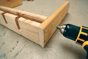 GI-10-Make-a-pallet-wine-rack-Step-6-300x200