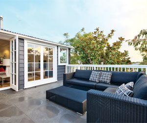 GI-11-The-ventilated-villa-Deck-300x250