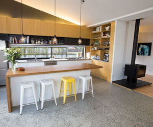 GI-12-Warm-house-warm-heart-Kitchen-300x250