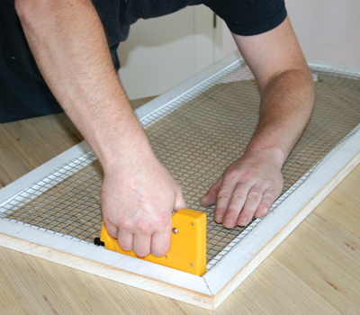 GI-9-Make-a-jewellery-hanger-Step-3-400x350