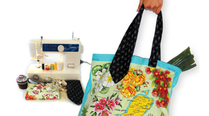 Make-a-tea-towel-tote-700x400-GI06